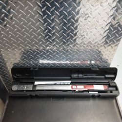 Snap-On Snap On 1/2"  40-250ft lb Torque Wrench TQR250E