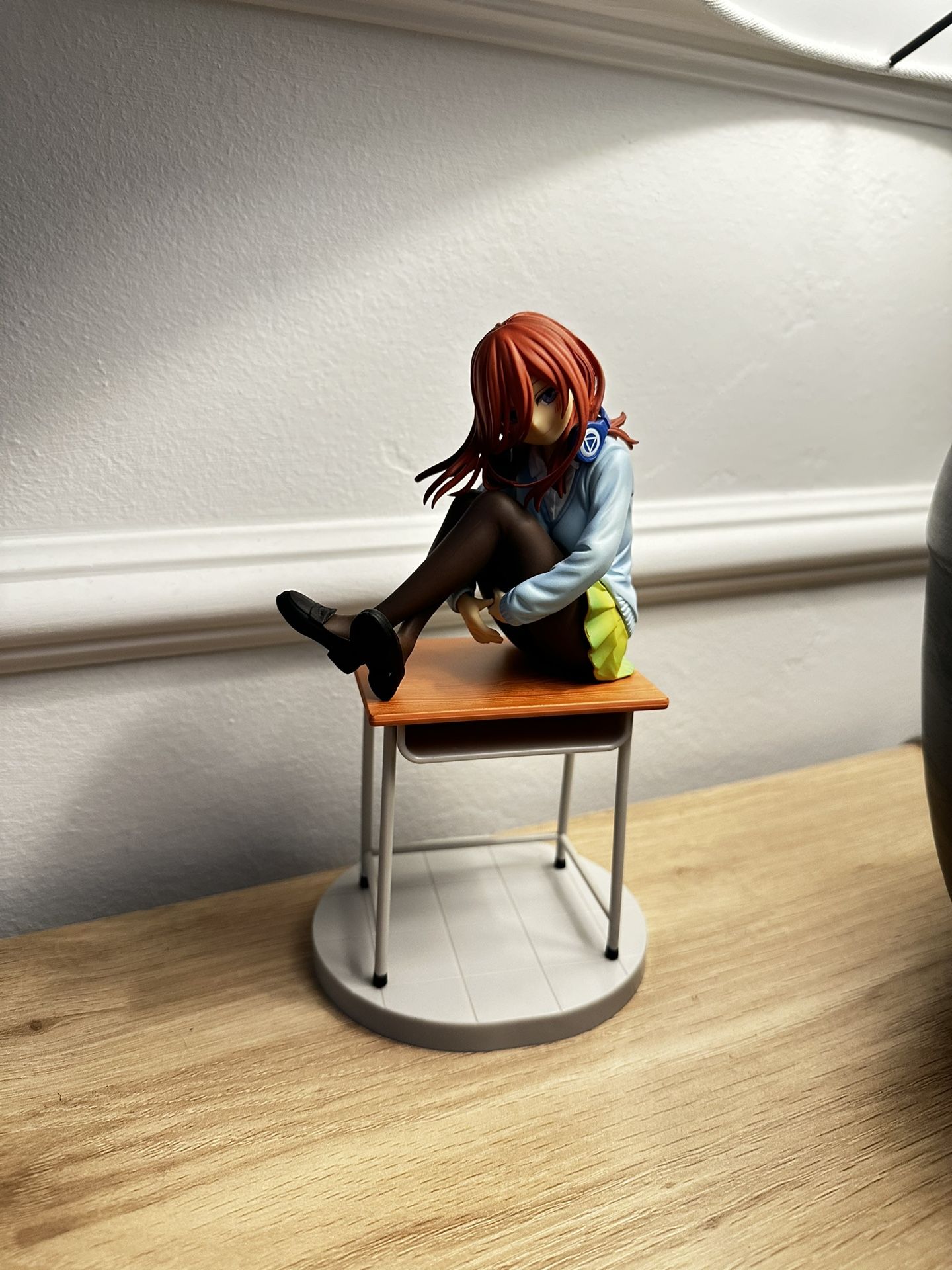 Quintessential Quintuplets Miku Anime Figure