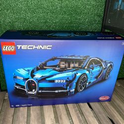 LEGO Technic Bugatti Chiron Set 42083