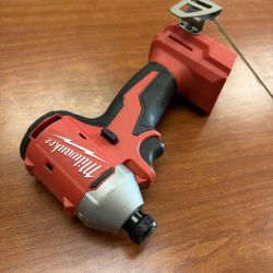 Milwaukee New 1/4” IMPACT 18M Brushless 