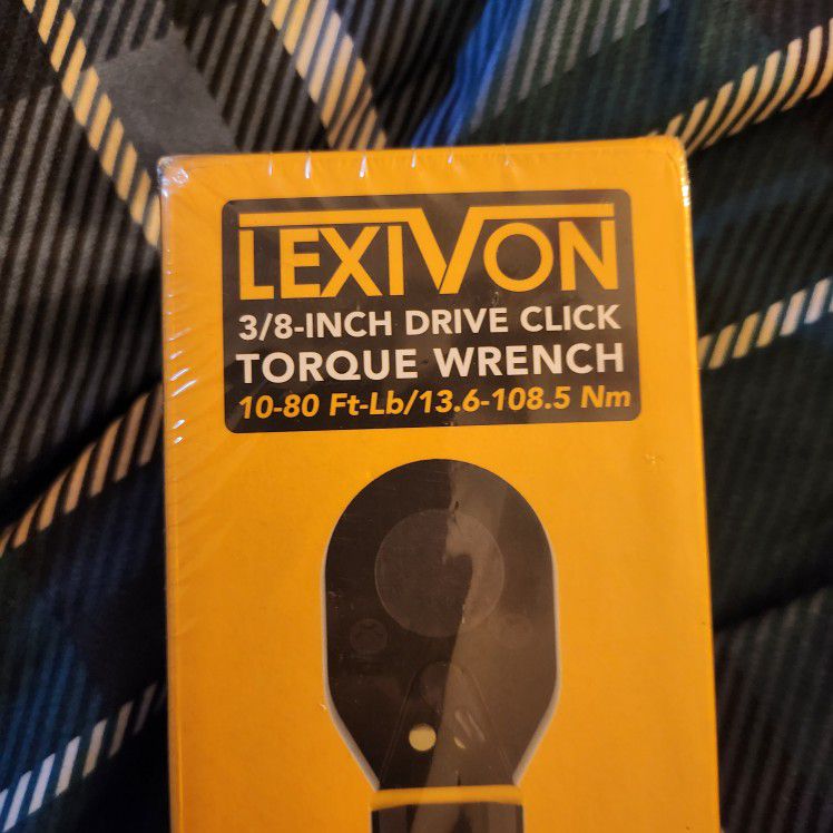 Brand New LEXIVON 3/8-Inch Drive Click Torque Wrench 10~80 Ft-Lb/13.6~108.5 Nm (LX-182)

