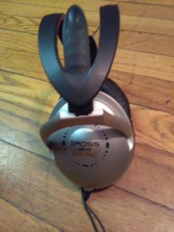 Koss UR-19 Collapsible Portable Headphones