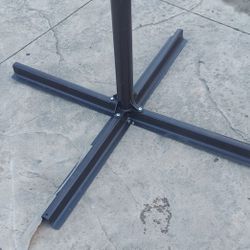 umbrella cross base stand $50