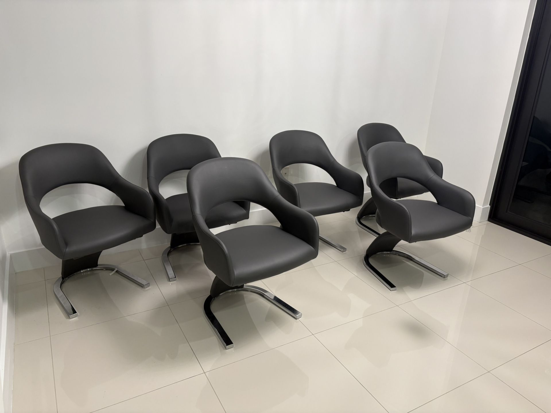 Dining table chairs