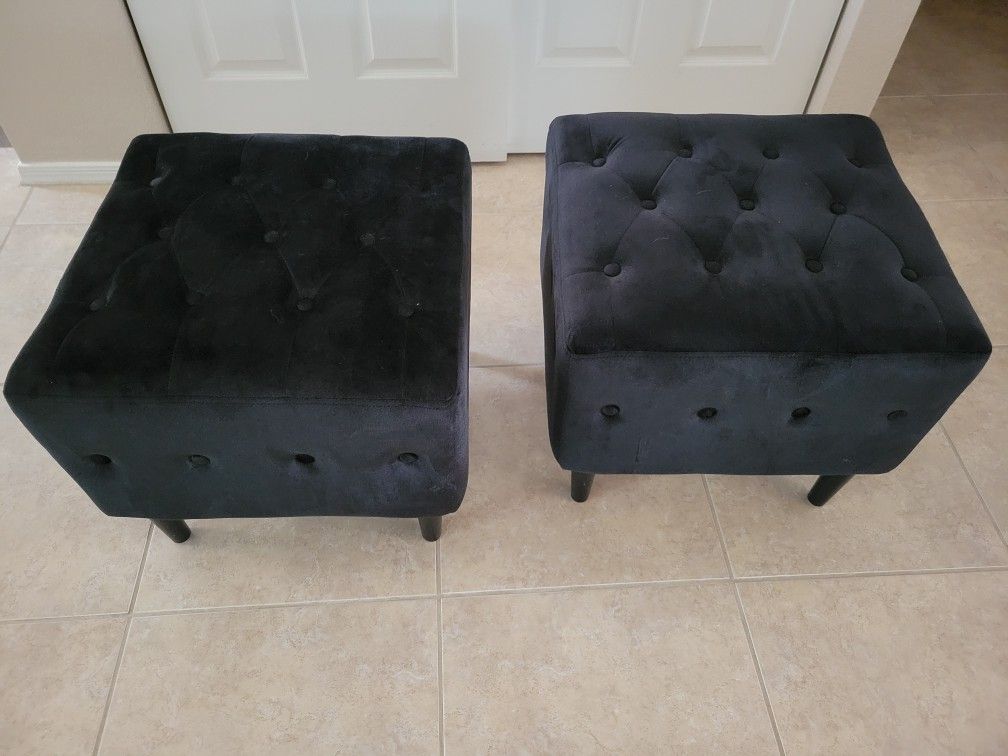 Ottoman/Footstools