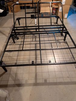 Queen Size Electric Adjustable Bedframe