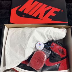 Jordan 1 OG patent bred red Size 9 Used