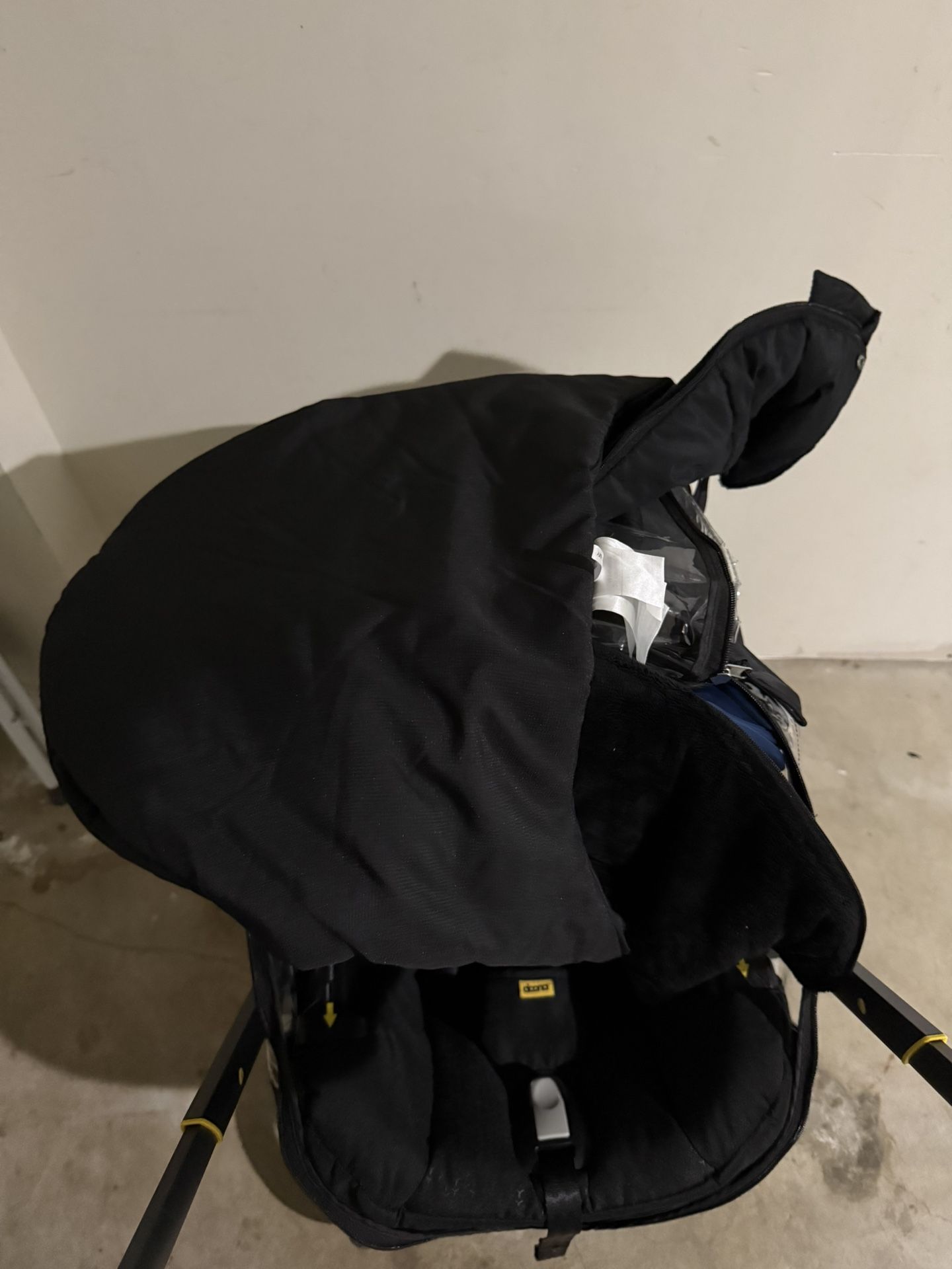 Donna Car Seat And Stroller Combo