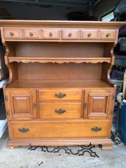 Vintage maple wood hutch