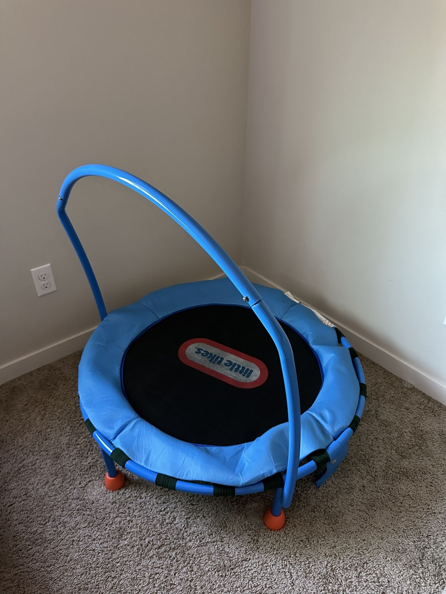Little Tykes Trampoline 