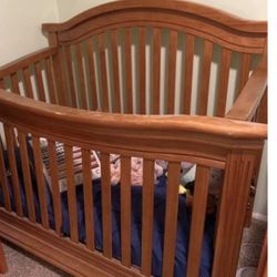 Bowed Front Baby Crib Matress Included