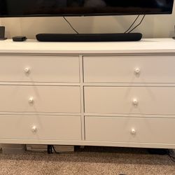 IKEA 6-Drawer Dresser Like New