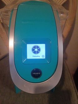 Keurig 2.0 Teal pod coffee maker