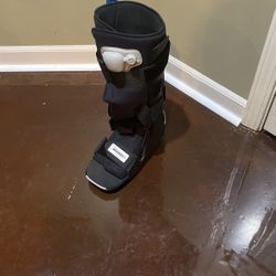 Walking  Boot 