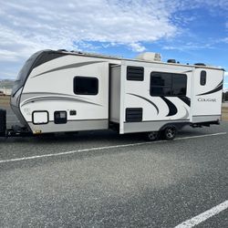 25’ 2021 Keystone Cougar Travel Trailer