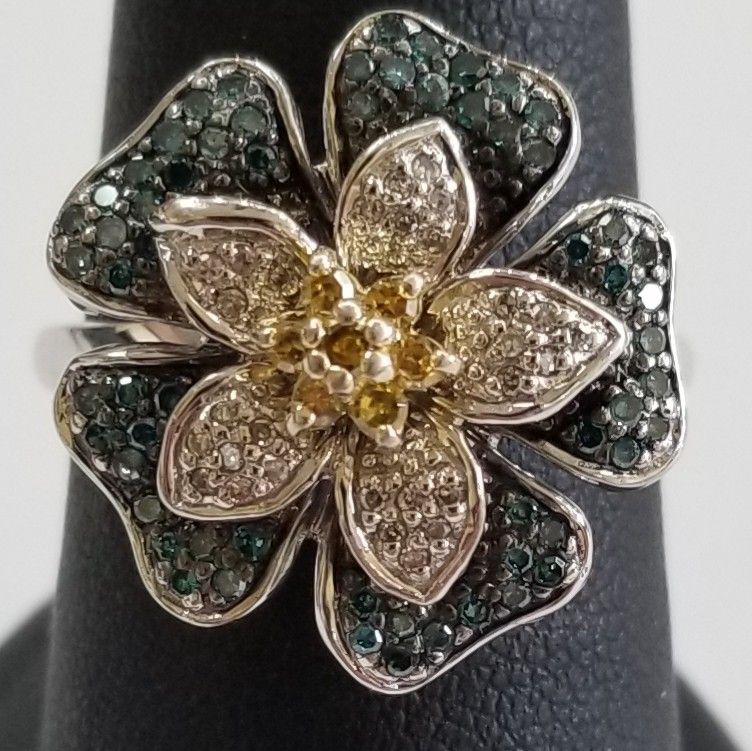 Sterling Silver Floral Design Ring