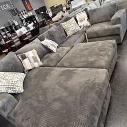 Wide Seater Sectional 