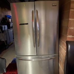 Frigidaire Refrigerator