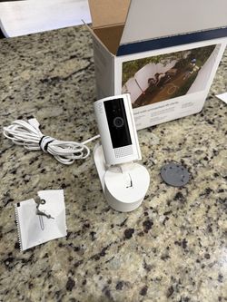 RING indoor camera with tilt stand
