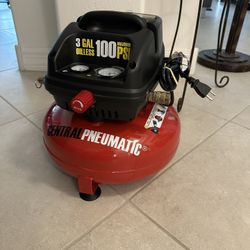 Central Pneumatic / 3 gallon 100 psi oiless pancake air compressor