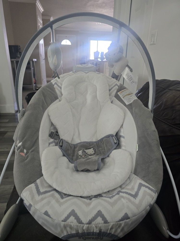 Ingenuity Smart Bounce Automatic Baby Bouncer