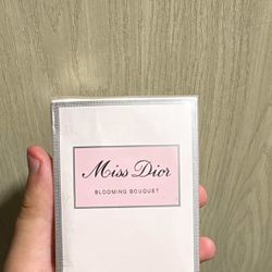 Miss Dior Perfume