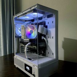 White Gaming Pc