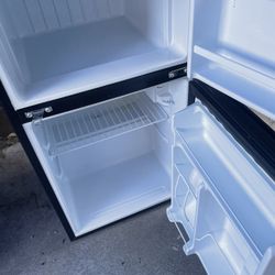 Emerson Mini Refrigerator