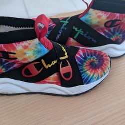 Champion Size 7 Boys Shoes