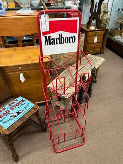 Vintage Marlboro Stand