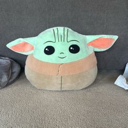 Baby Yoda Squish Mallow