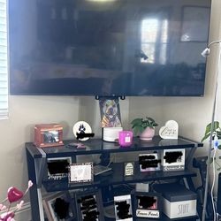 Best offer! 65in TCL SMART TV with Entertainment center