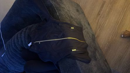 gold zipper lululemon