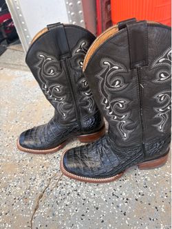Big bull boots size 24.5 in great shape