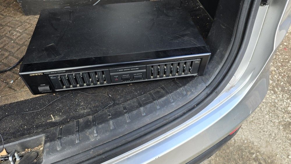 Onkyo Eq-101 Stereo Graphic Equalizer