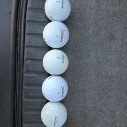 Titleist 2 Golf Balls Used 