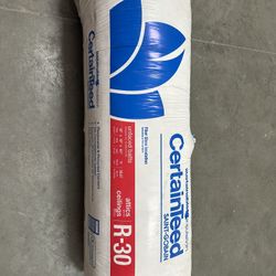 R30 16 Fiberglass Insulation 