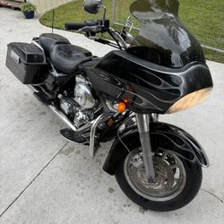 2005 Harley Davidson Road Glide Motorcycle!! RUNS AND DRIVES GREAT!!