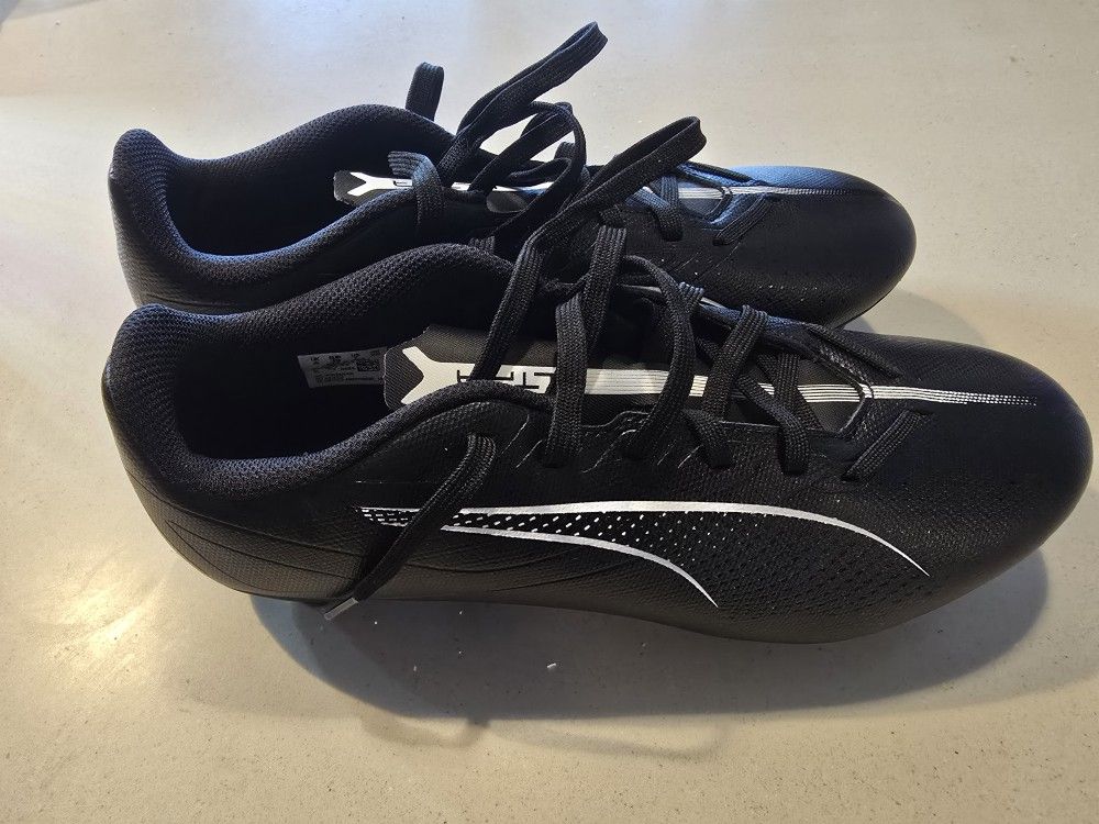 Brand New - Puma Ultra 5 Play FG/AG Soccer Cleats Size US