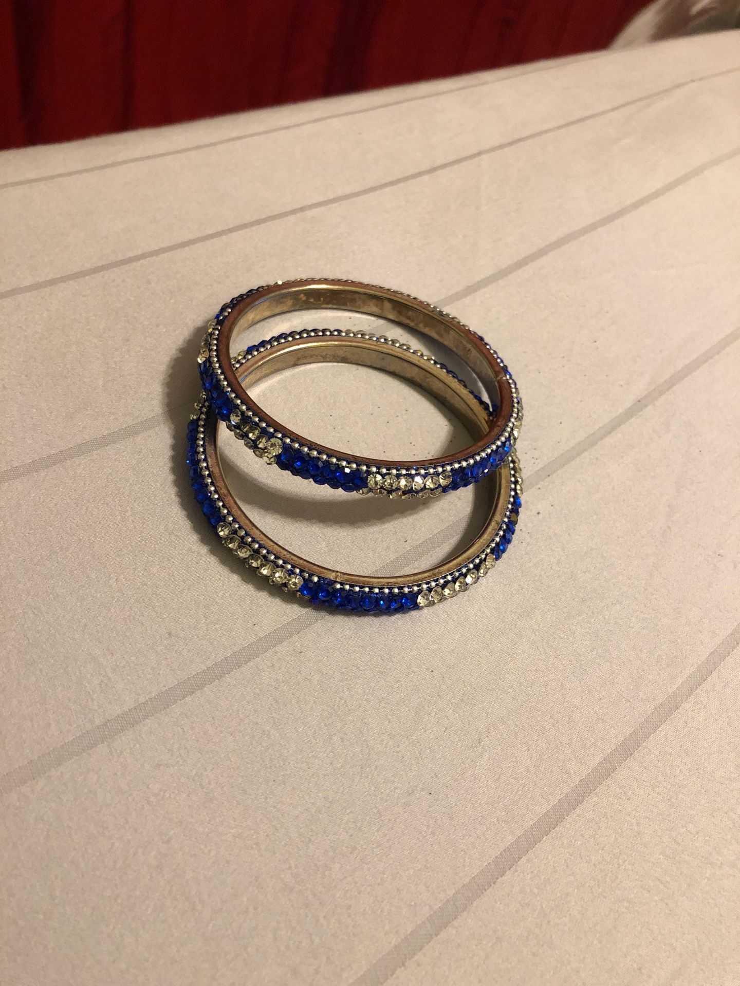 Blue and white stone inlay bangle