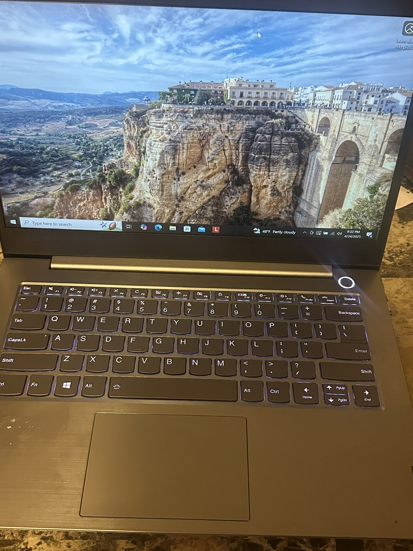 Lenovo Laptop