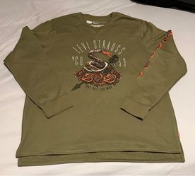 Levis long sleeve shirt - XXL