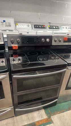 Double oven. Sansung Electric stove.