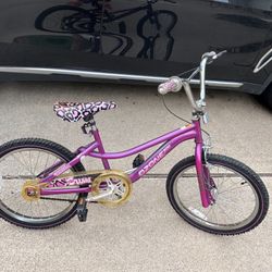Wild Thing Girls Bike $22 - 16” Must Sell!