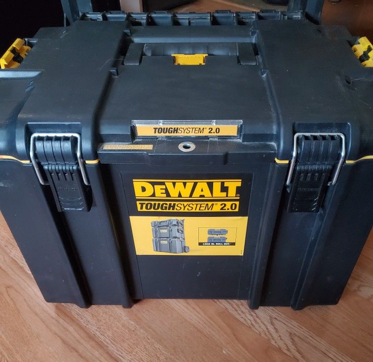 Dewalt Tough System 2.0