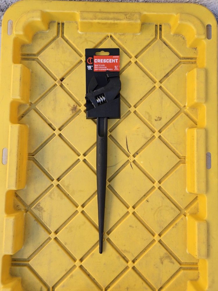Crescent
16 in. Black Oxide Adjustable Construction Wrench