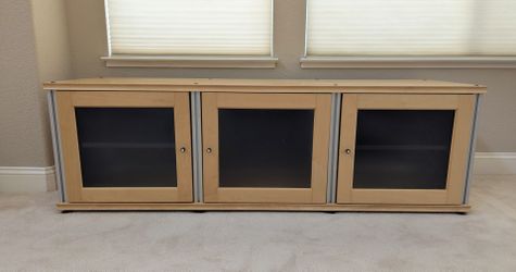 Salamander Synergy 237 Media Console Audio Rack TV Cabinet
