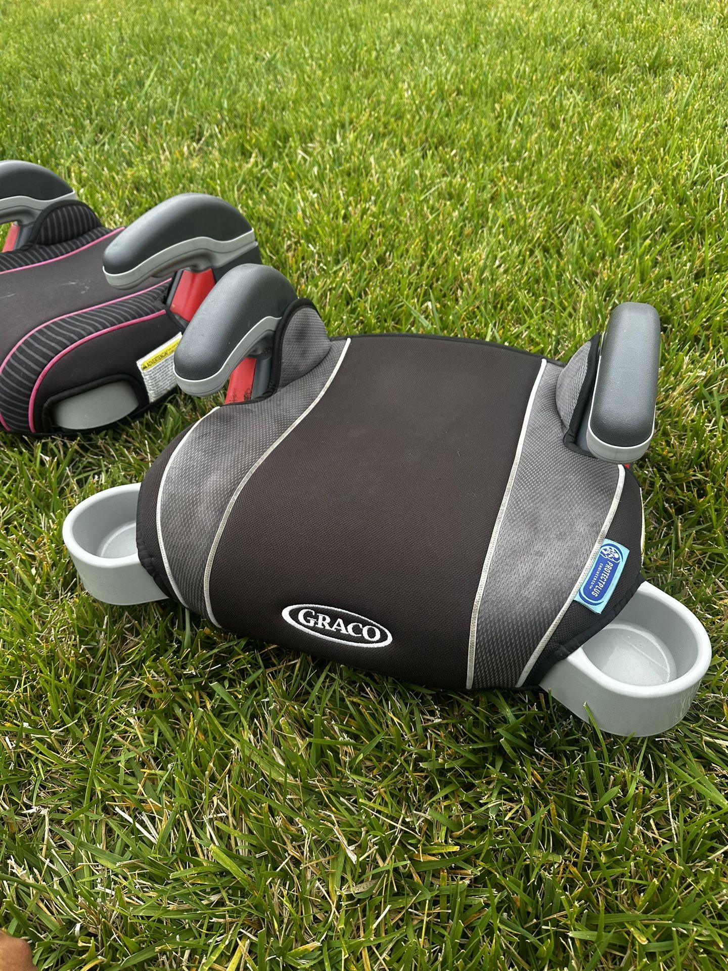 Graco TurboBooster Backless Booster Seats β Set of 2 (Pink & Gray)