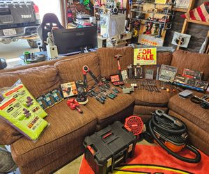TON OF HIGH QUALITY TOOLS FOR SALE ALL MUST GO IN 1 LOT SO MANY TOOLS ALL BRAND NEW PLEASE READ