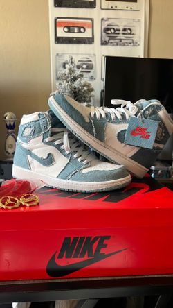 2022 Air Jordan Denim 1s SZ 9.5 MEN